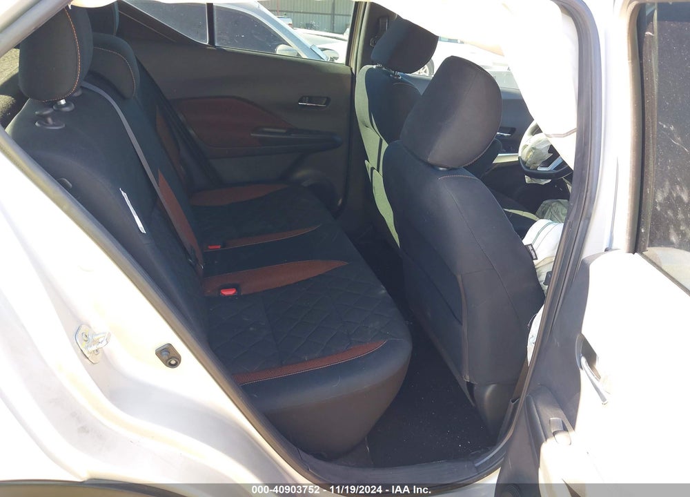 2018 NISSAN KICKS SR VIN: 3N1CP5CU6JL519422