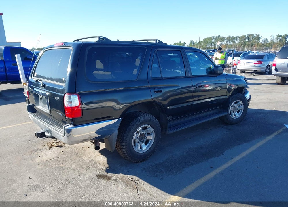 2002 TOYOTA 4RUNNER SR5 V6 VIN: JT3GN86R020249071