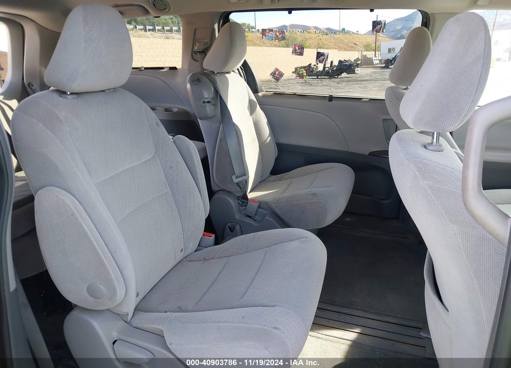 2016 TOYOTA SIENNA LE 8 PASSENGER VIN: 5TDKK3DC6GS764533