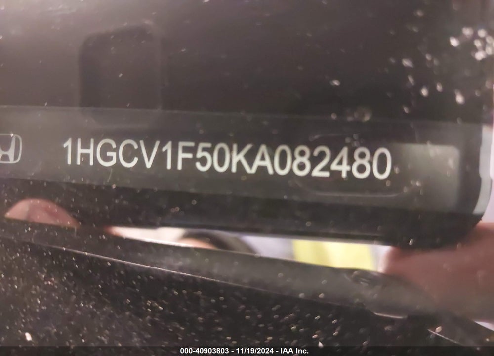2019 HONDA ACCORD VIN: 1HGCV1F50KA082480