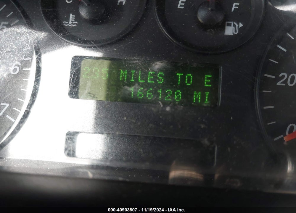 2004 FORD TAURUS SES VIN: 1FAFP55S54A149250