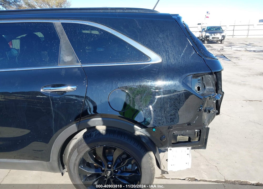 2019 KIA SORENTO 3.3L S VIN: 5XYPG4A56KG598510