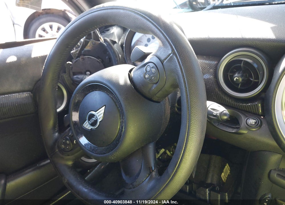 2013 MINI COOPER COUPE VIN: WMWSX3C53DT466116