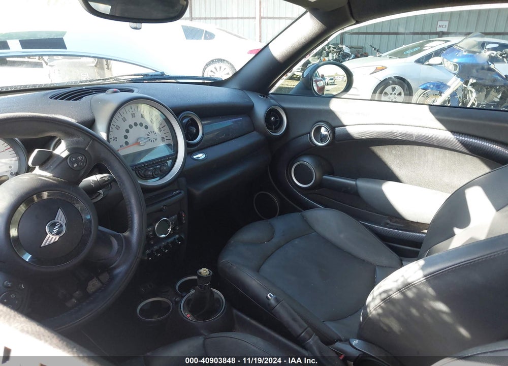 2013 MINI COOPER COUPE VIN: WMWSX3C53DT466116