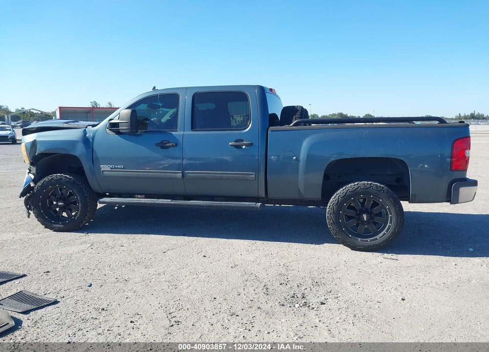 2011 CHEVROLET SILVERADO 2500HD LT VIN: 1GC1KXC89BF136880