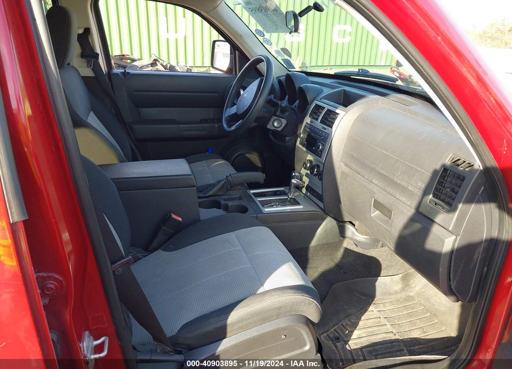 2007 DODGE NITRO SXT VIN: 1D8GU28K17W658939