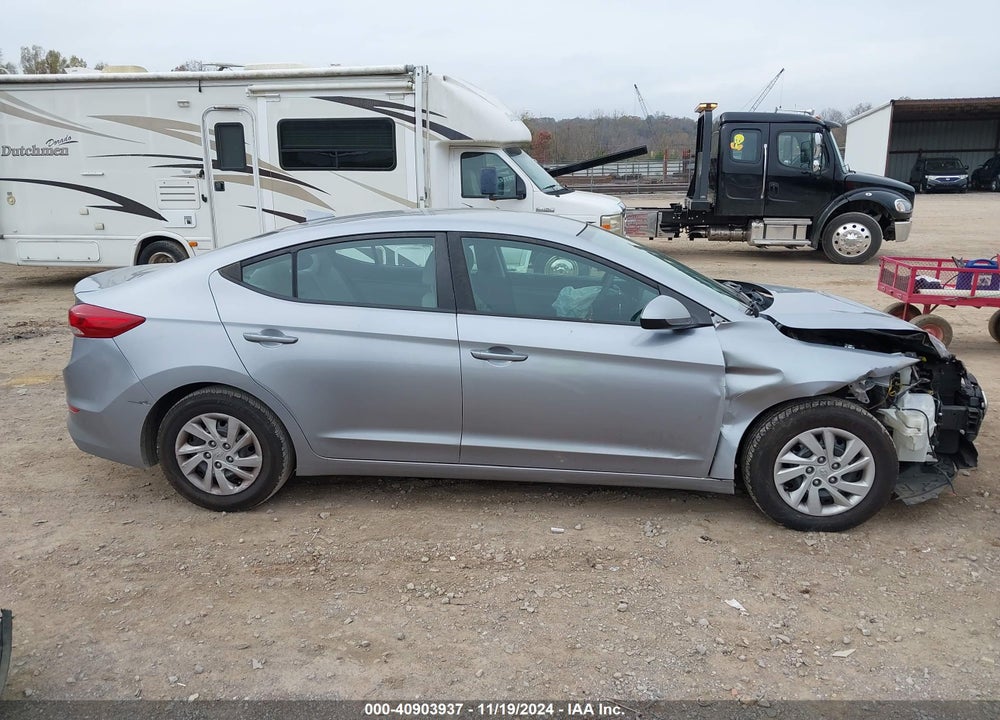 2017 HYUNDAI ELANTRA SE VIN: 5NPD74LF5HH172625