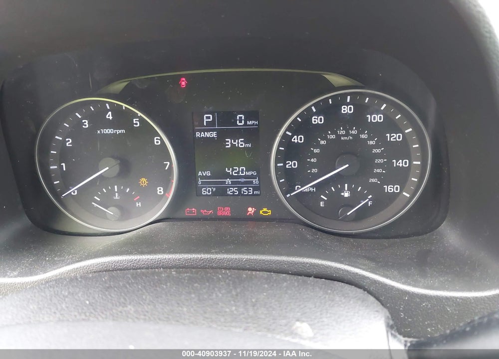 2017 HYUNDAI ELANTRA SE VIN: 5NPD74LF5HH172625