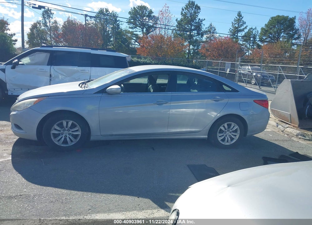 2011 HYUNDAI SONATA GLS VIN: 5NPEB4AC5BH063732