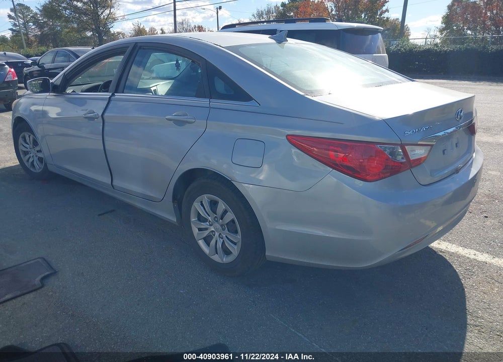 2011 HYUNDAI SONATA GLS VIN: 5NPEB4AC5BH063732