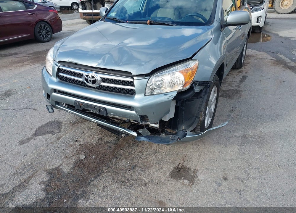 2008 TOYOTA RAV4 LIMITED VIN: JTMBD31V685131621