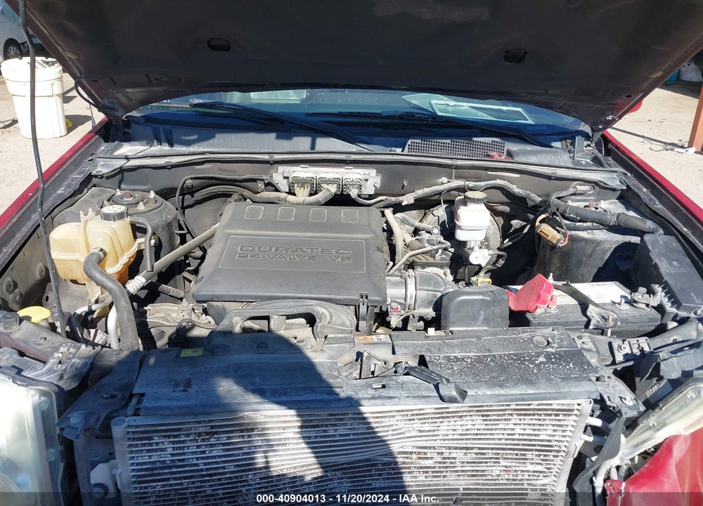 2010 FORD ESCAPE LIMITED VIN: 1FMCU0EG0AKD42377