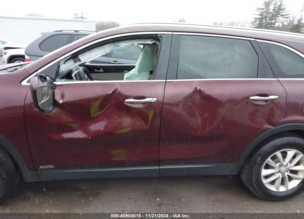 2017 KIA SORENTO 2.4L LX VIN: 5XYPGDA37HG277521