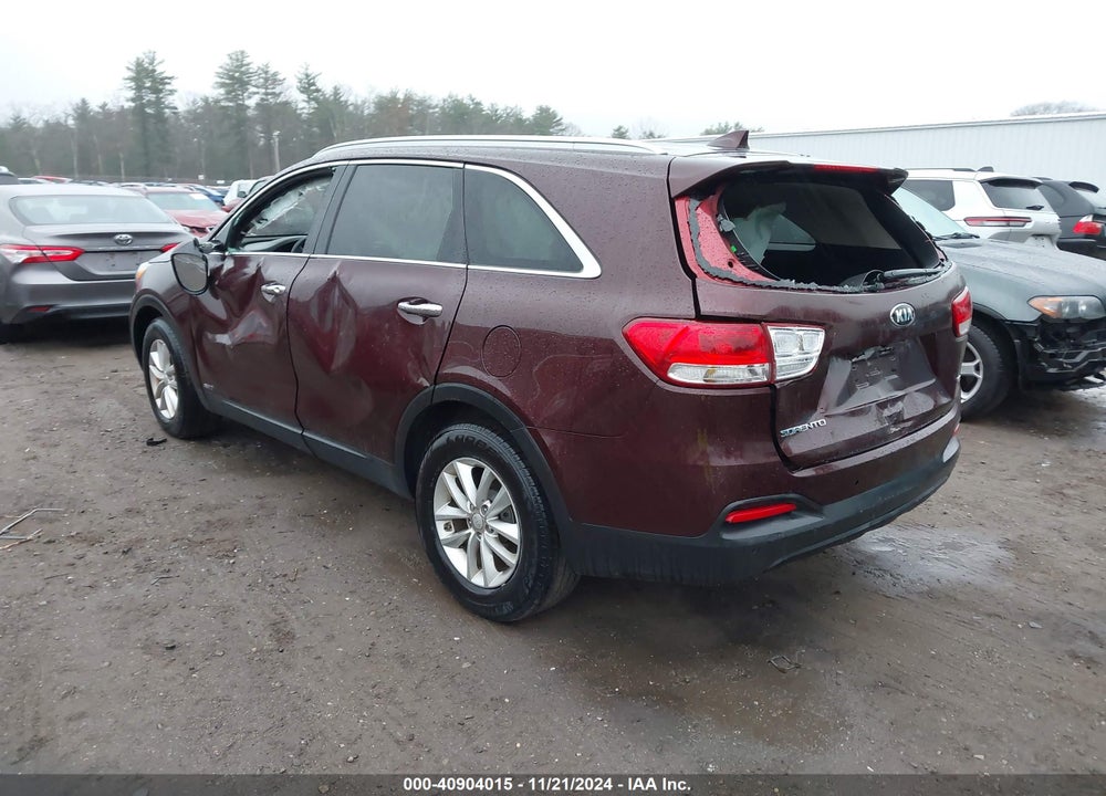 2017 KIA SORENTO 2.4L LX VIN: 5XYPGDA37HG277521