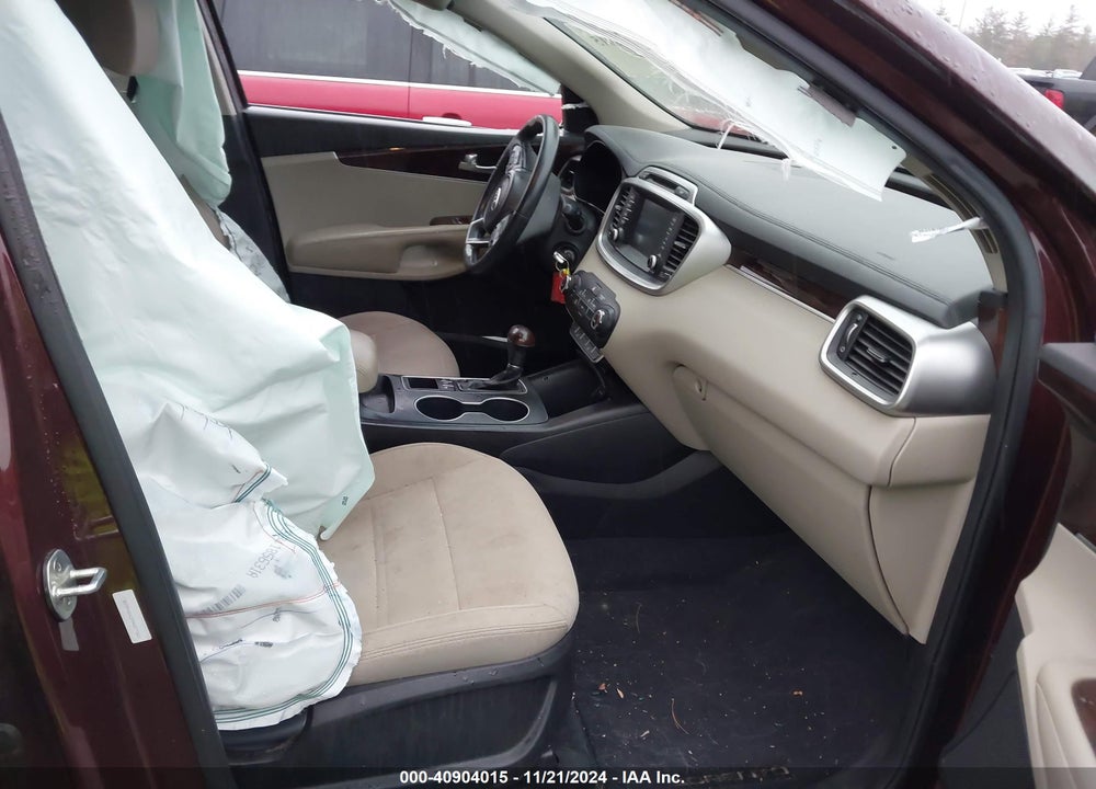 2017 KIA SORENTO 2.4L LX VIN: 5XYPGDA37HG277521