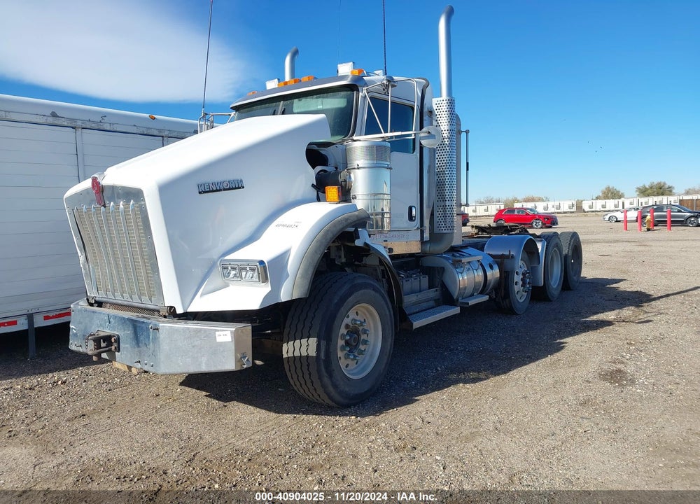 2012 KENWORTH T800 T800 VIN: 1XKDP4EX7CR312590