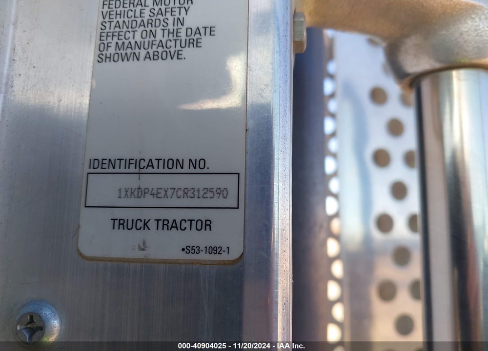 2012 KENWORTH T800 T800 VIN: 1XKDP4EX7CR312590