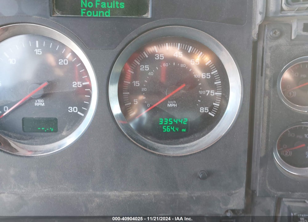 2012 KENWORTH T800 T800 VIN: 1XKDP4EX7CR312590