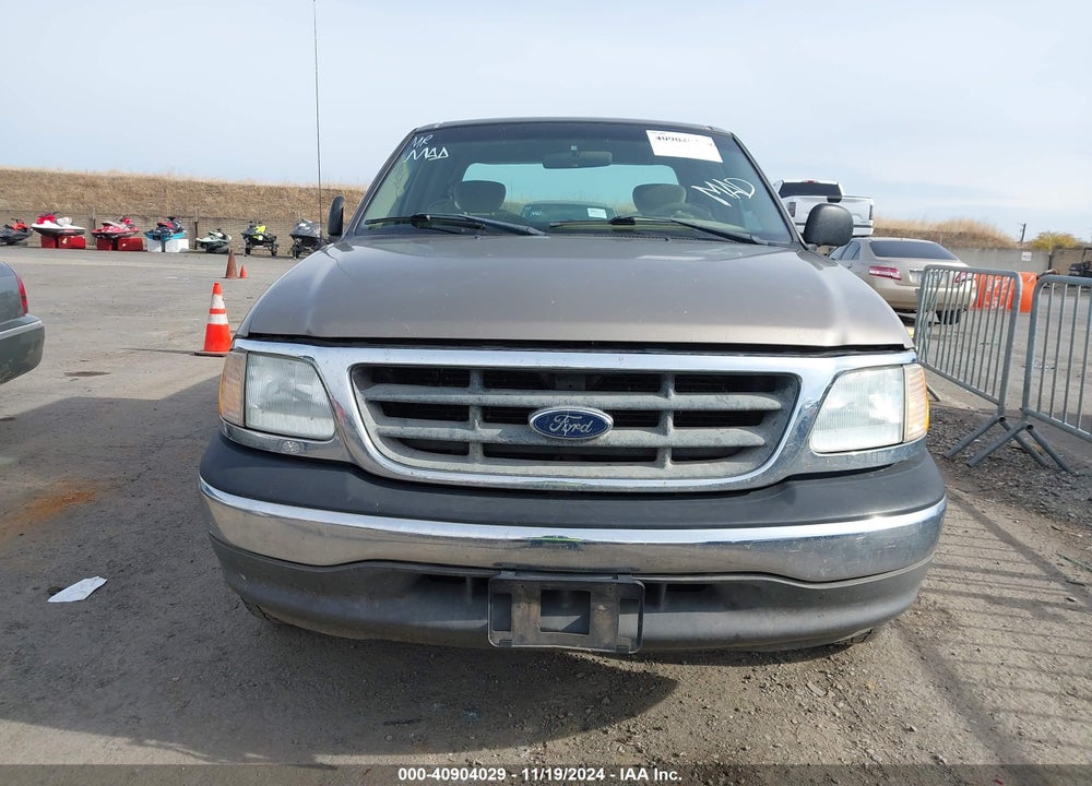 2002 FORD F-150 XL/XLT VIN: 1FTRX17222NA73750