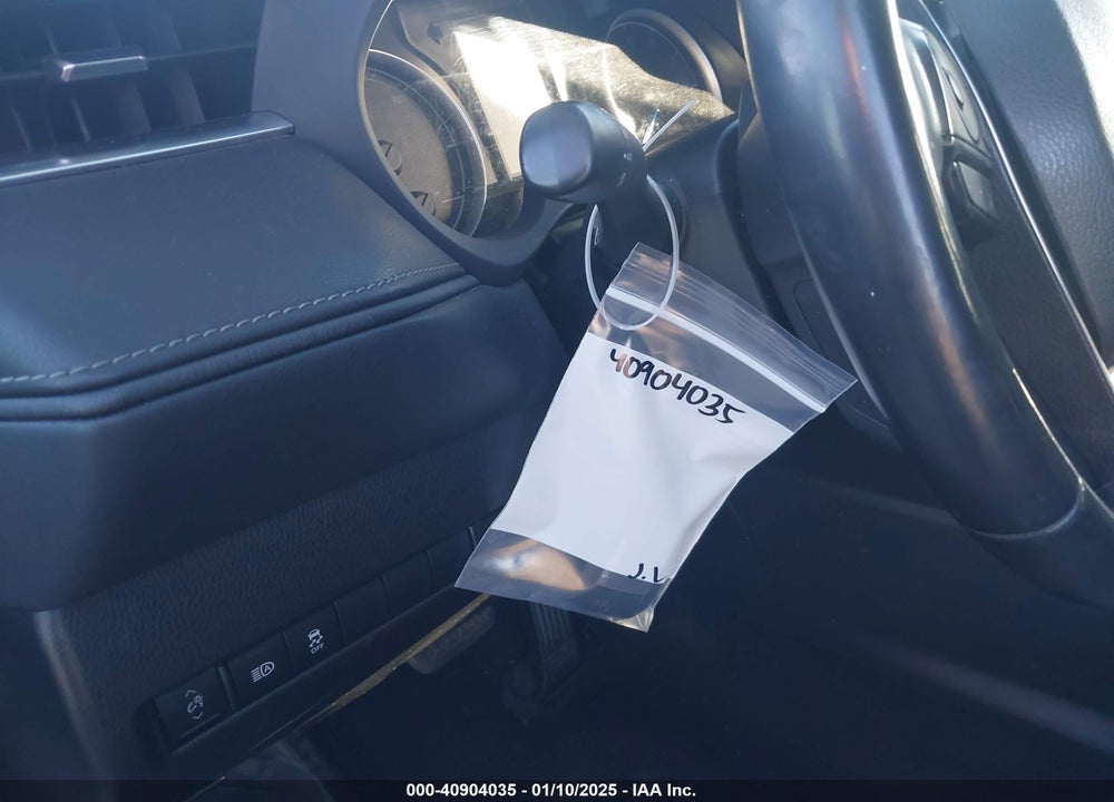 2021 TOYOTA VENZA LE VIN: JTEAAAAHXMJ015581