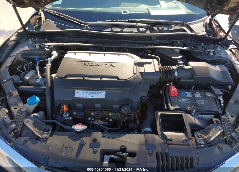 2017 HONDA ACCORD TOURING V6 VIN: 1HGCR3F9XHA038286