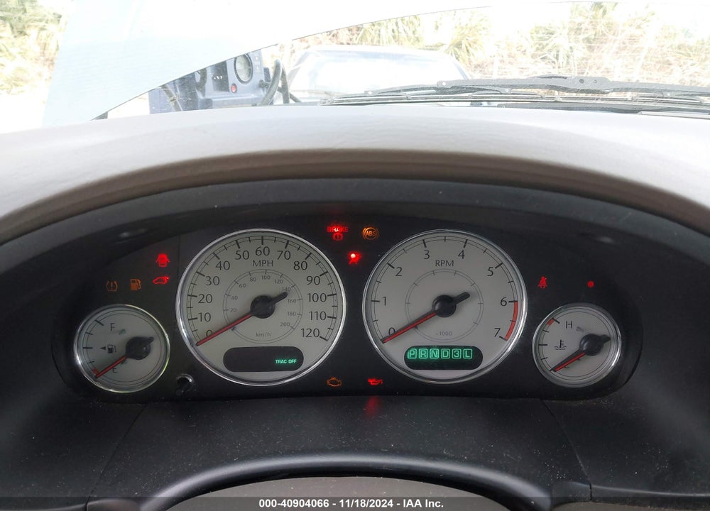 2005 CHRYSLER TOWN & COUNTRY TOURING VIN: 2C4GP54L75R120290