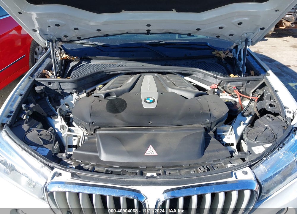 2015 BMW X5 XDRIVE50I VIN: 5UXKR6C53F0J75844
