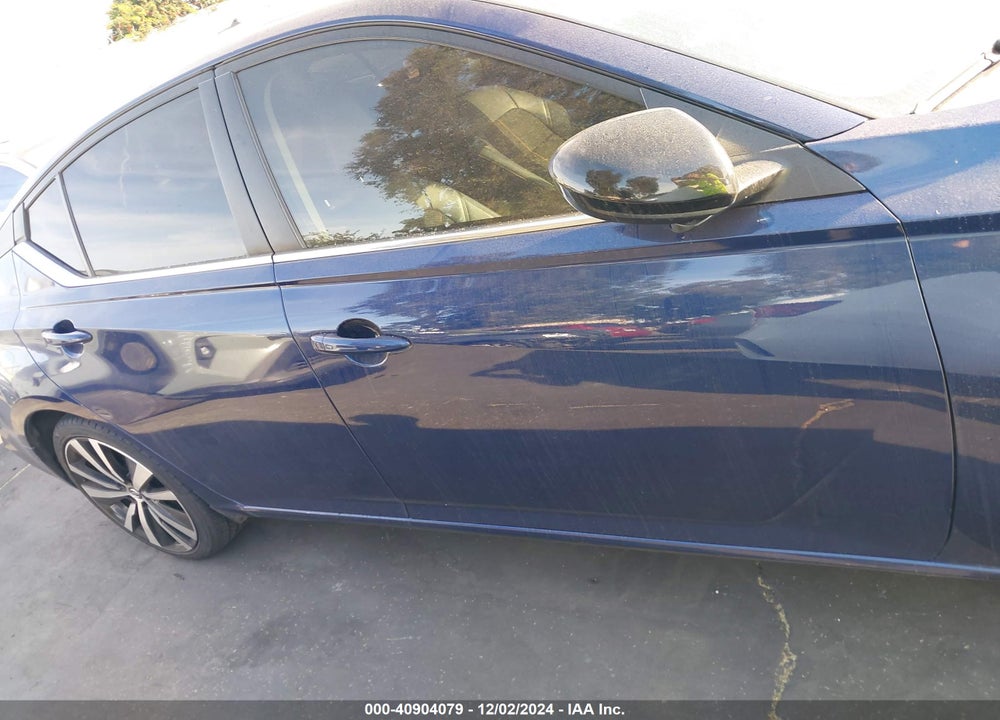 2022 NISSAN ALTIMA SR FWD VIN: 1N4BL4CV1NN407808