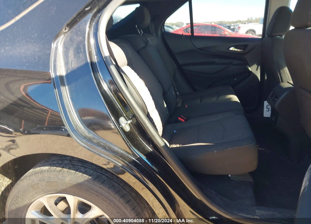 2019 CHEVROLET EQUINOX LT VIN: 2GNAXJEV4K6262504