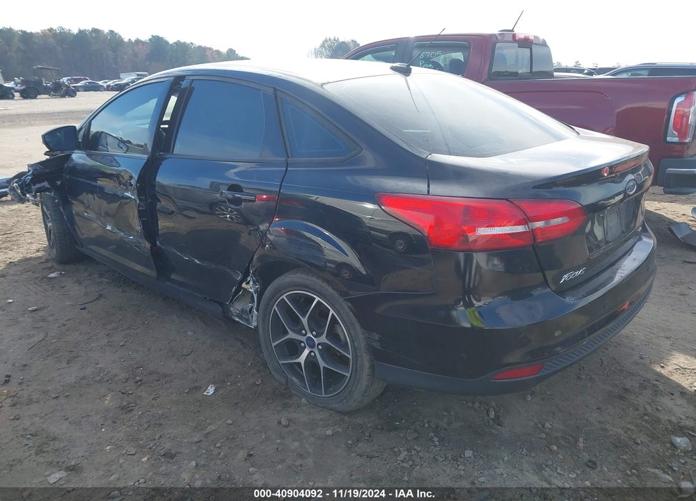 2017 FORD FOCUS VIN: 1FADP3H25HL257661