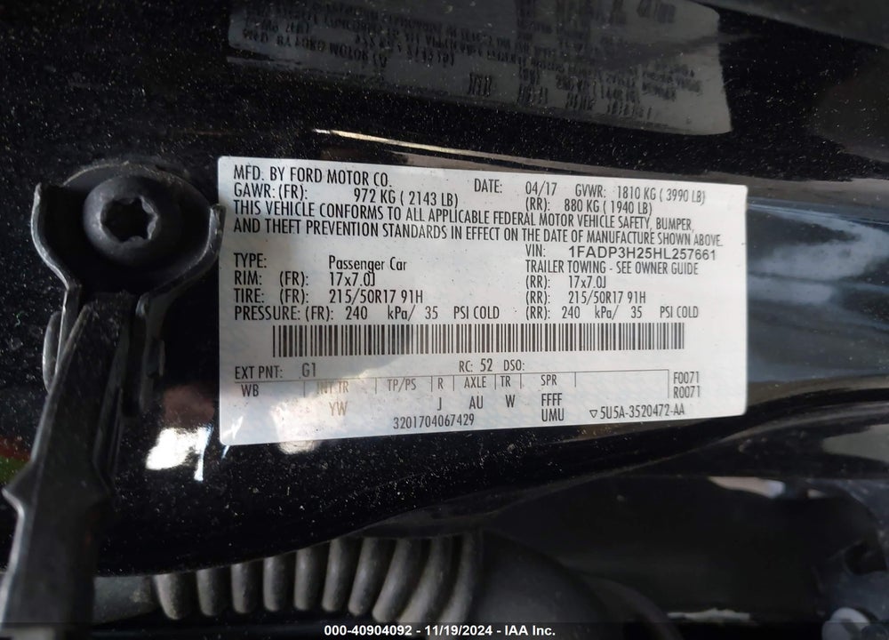 2017 FORD FOCUS VIN: 1FADP3H25HL257661