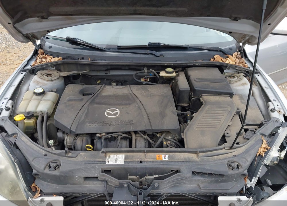 2004 MAZDA 3 S VIN: JM1BK143041204682