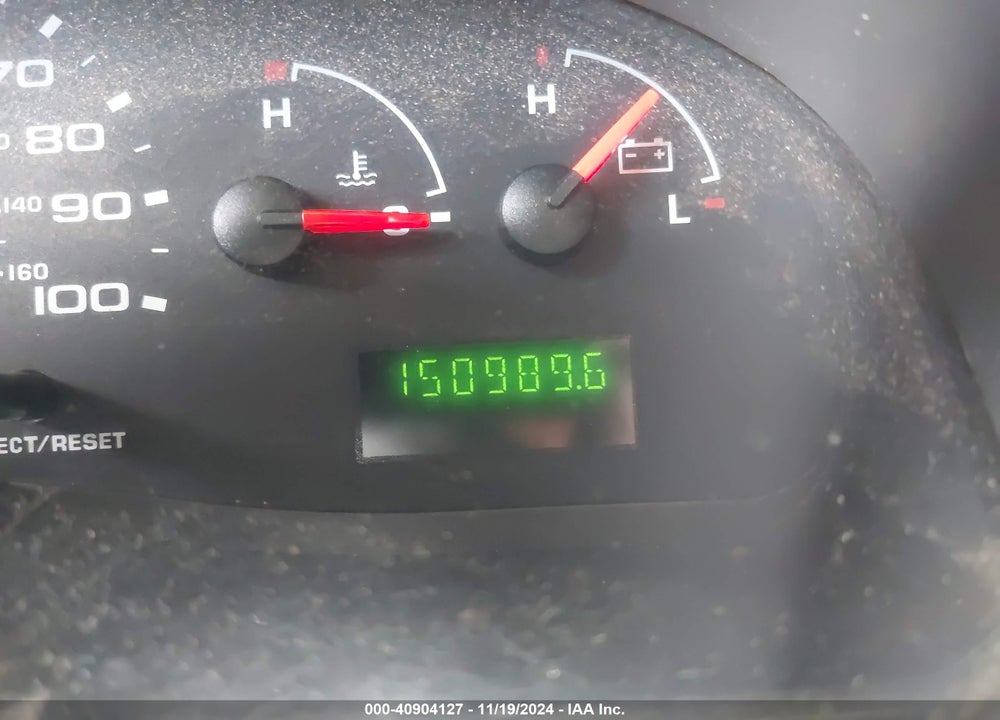 2006 FORD E-150 XL/XLT VIN: 1FMRE11W06DA41047