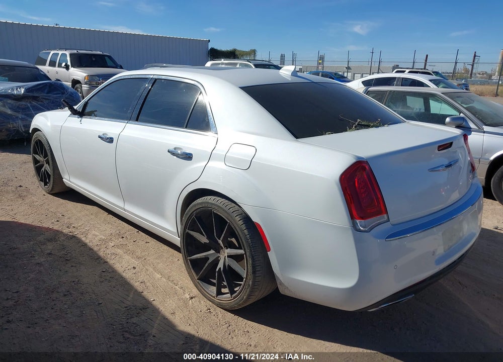 2015 CHRYSLER 300C VIN: 2C3CCAEG8FH922623