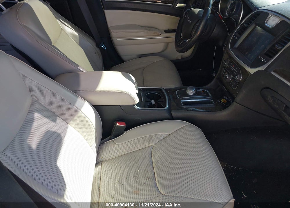 2015 CHRYSLER 300C VIN: 2C3CCAEG8FH922623