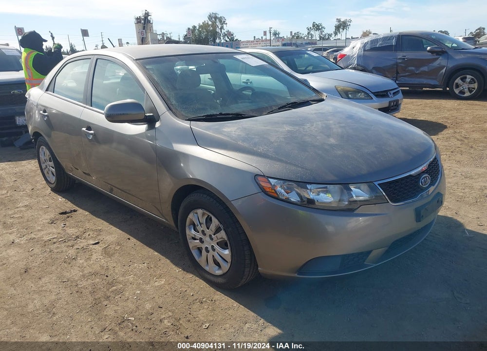 2011 KIA FORTE EX VIN: KNAFU4A20B5426179
