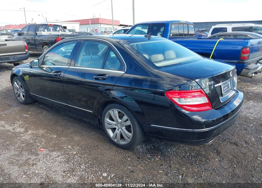 2010 MERCEDES-BENZ C 300 LUXURY 4MATIC/SPORT 4MATIC VIN: WDDGF8BB5AR127274