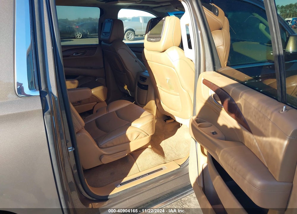 2015 CADILLAC ESCALADE ESV PLATINUM VIN: 1GYS4UKJ6FR720718