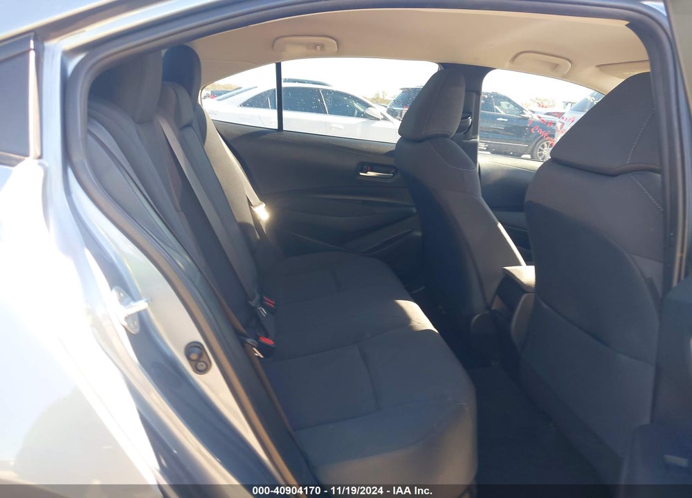 2021 TOYOTA COROLLA LE VIN: 5YFEPMAE8MP219089