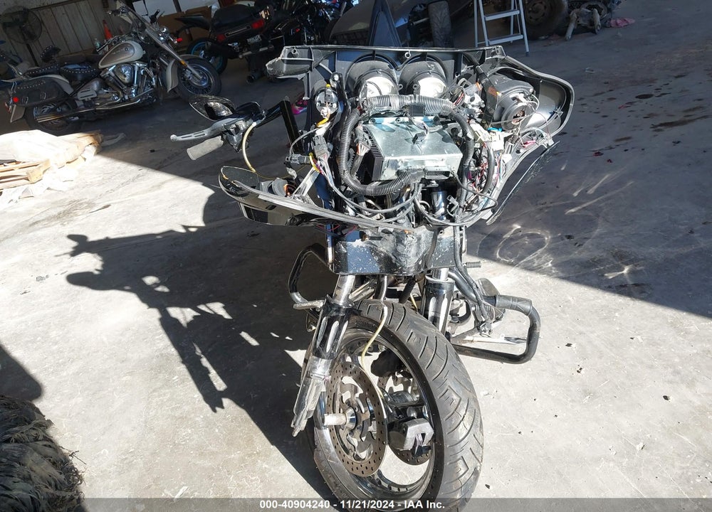 2012 HARLEY-DAVIDSON FLHX STREET GLIDE VIN: 1HD1KBM15CB645067
