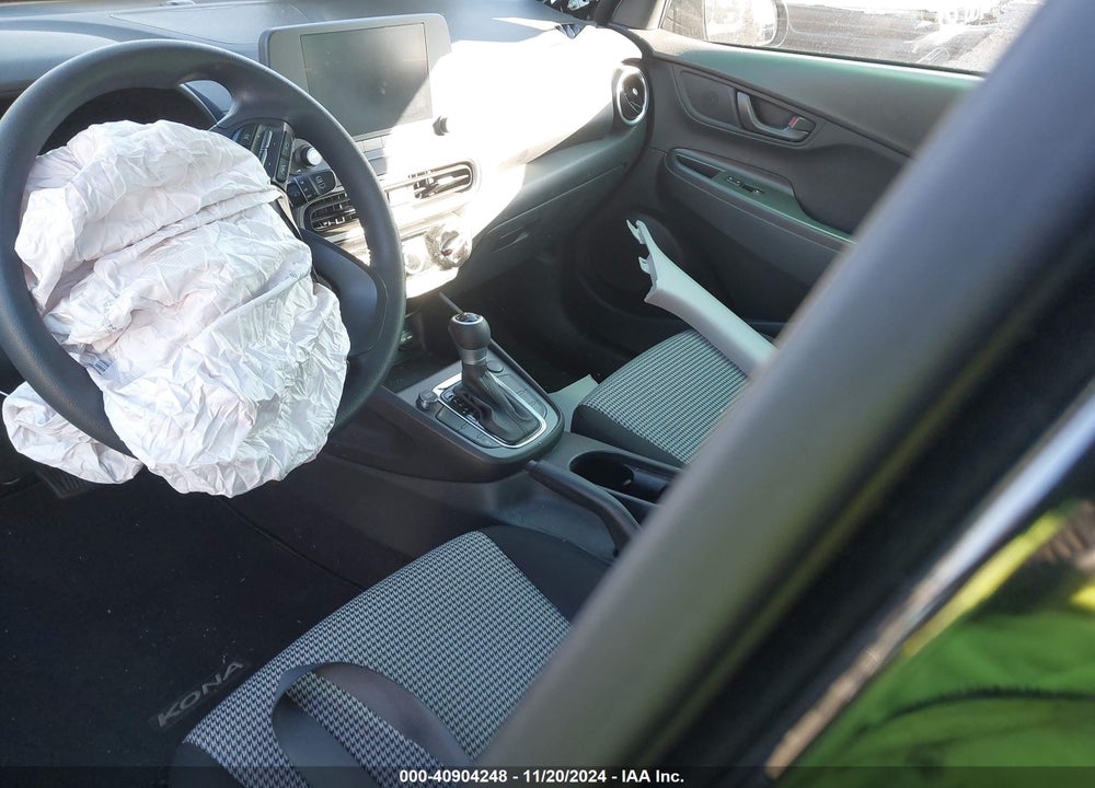 2022 HYUNDAI KONA SE VIN: KM8K22AB4NU857853