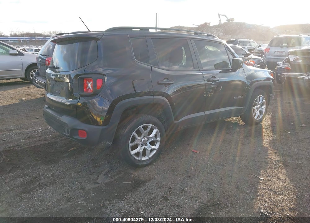 2017 JEEP RENEGADE LATITUDE 4X4 VIN: ZACCJBBB2HPF92091