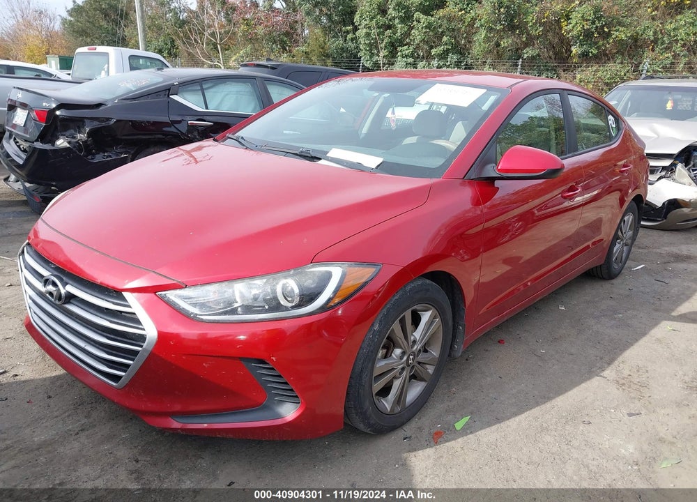 2018 HYUNDAI ELANTRA SEL VIN: 5NPD84LF7JH218085