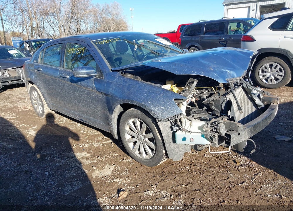 2011 CHRYSLER 200 TOURING VIN: 1C3BC1FB2BN592817