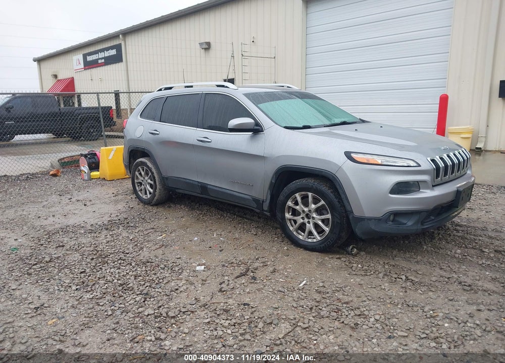 2015 JEEP CHEROKEE LATITUDE VIN: 1C4PJLCS8FW636777