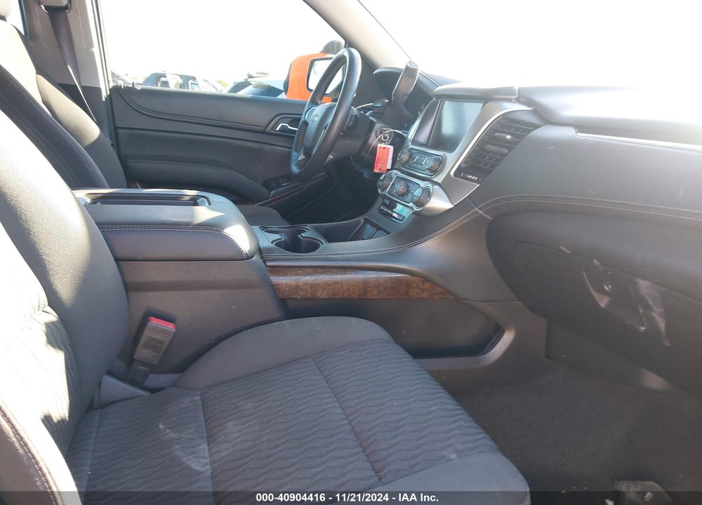 2017 CHEVROLET TAHOE LS VIN: 1GNSCAKC5HR215353
