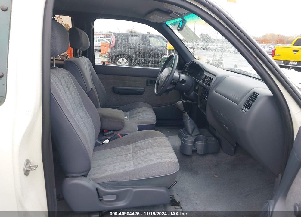 1998 TOYOTA TACOMA VIN: 4TAVL52N1WZ119565