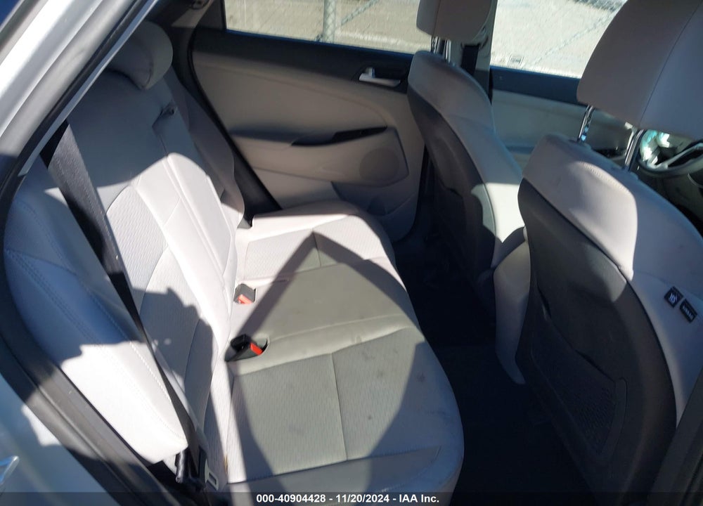 2019 HYUNDAI TUCSON SE VIN: KM8J23A44KU905818