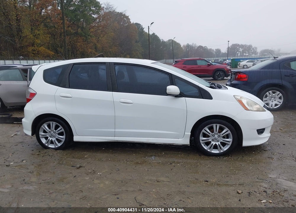 2010 HONDA FIT SPORT VIN: JHMGE8H6XAS020414