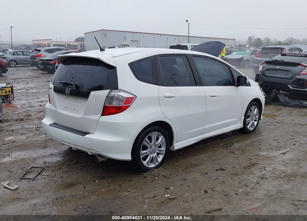 2010 HONDA FIT SPORT VIN: JHMGE8H6XAS020414